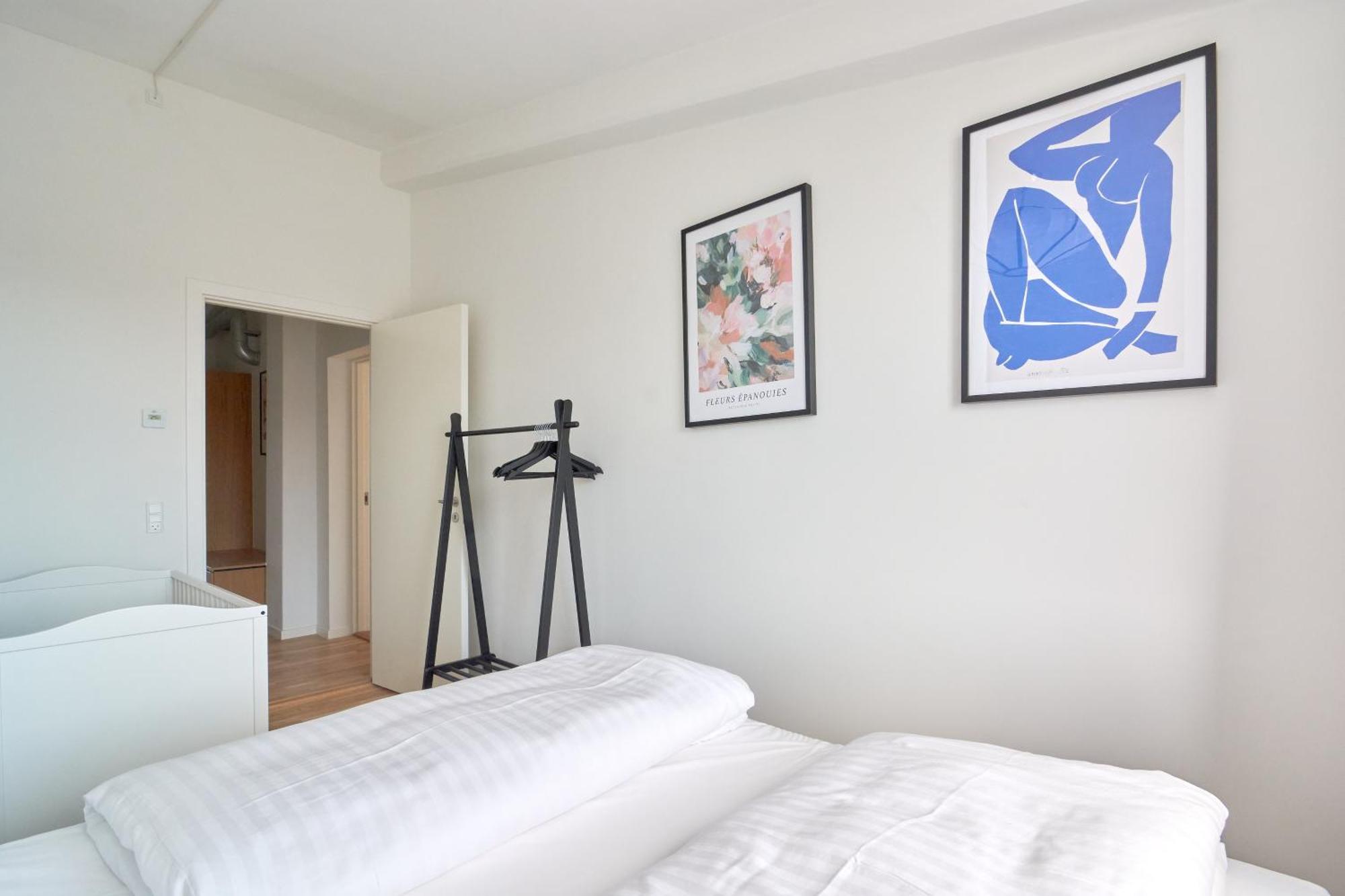 Cozy And Bright With Private Car Park Apartment
