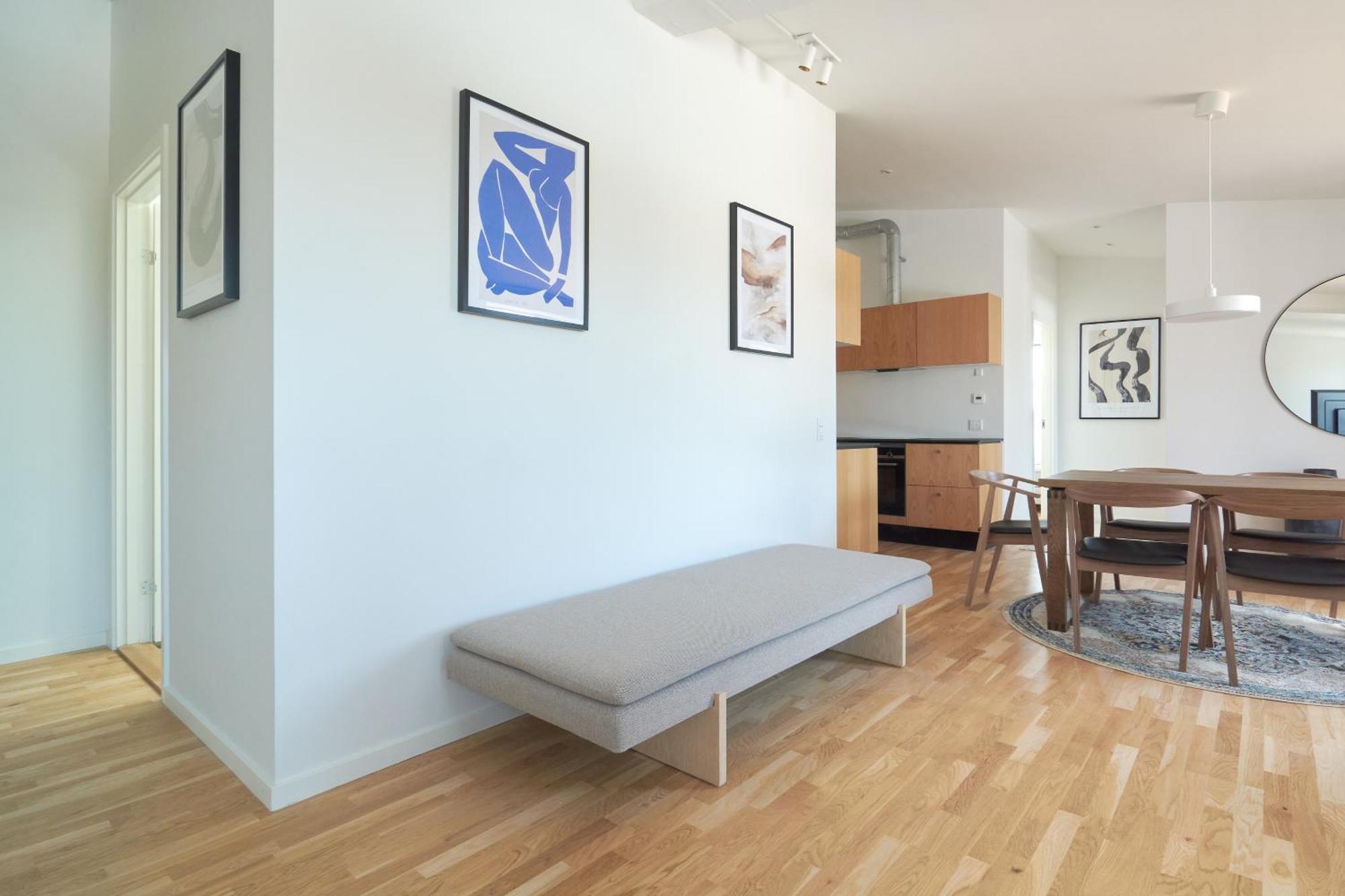 Apartment Cozy And Bright With Private Car Park *