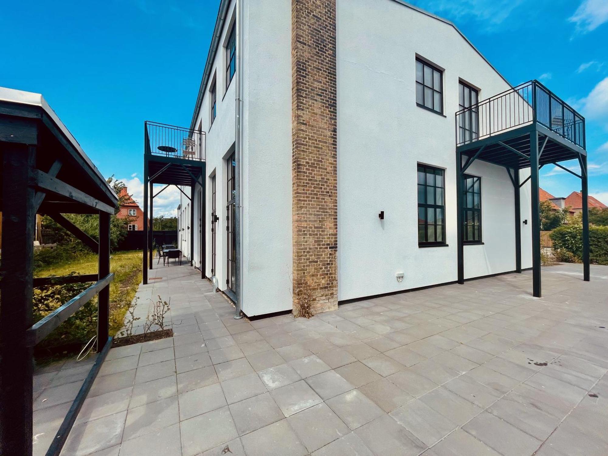 Apartamento Cozy And Bright With Private Car Park *
